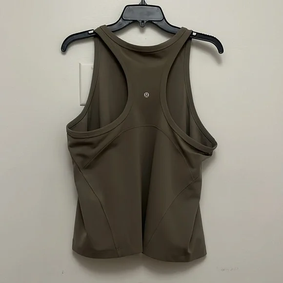 Lululemon racer back tank top - Picture 2 of 2